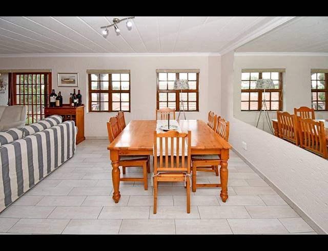 2 BEDROOM APARTMENT FOR SALE IN DOWERGLEN EXT 4